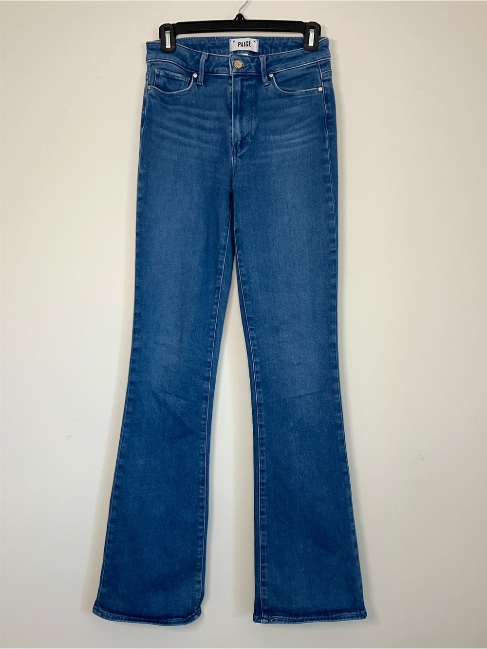 PAIGE High Rise Laurel Canyon Jeans in Amia Soft Blue Wash Denim Womens Size 27